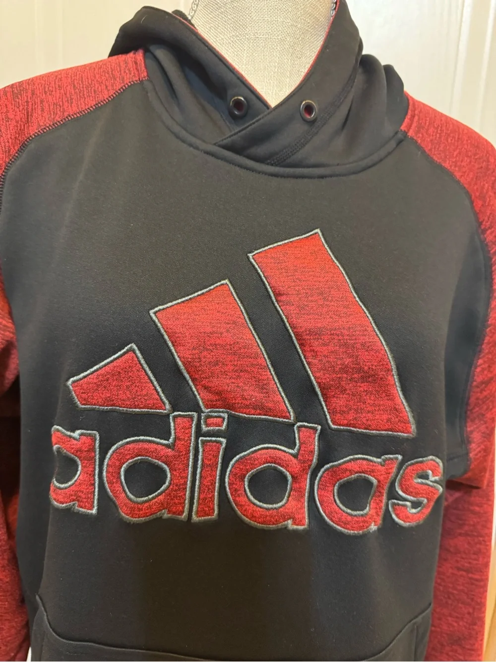 Adidas Sz L Red/Black Climawarm Hoodie VGUC😊😊